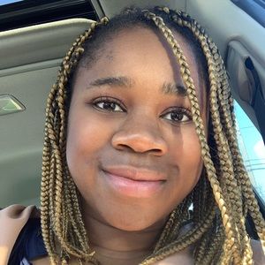 Meet your Posher, Liv